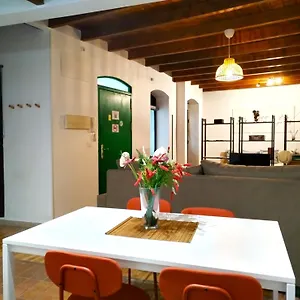 Loft B2, In Appartamento Siviglia